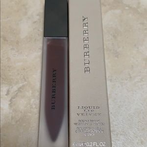 Burberry liquid lip velvet No.57 Black Cherry